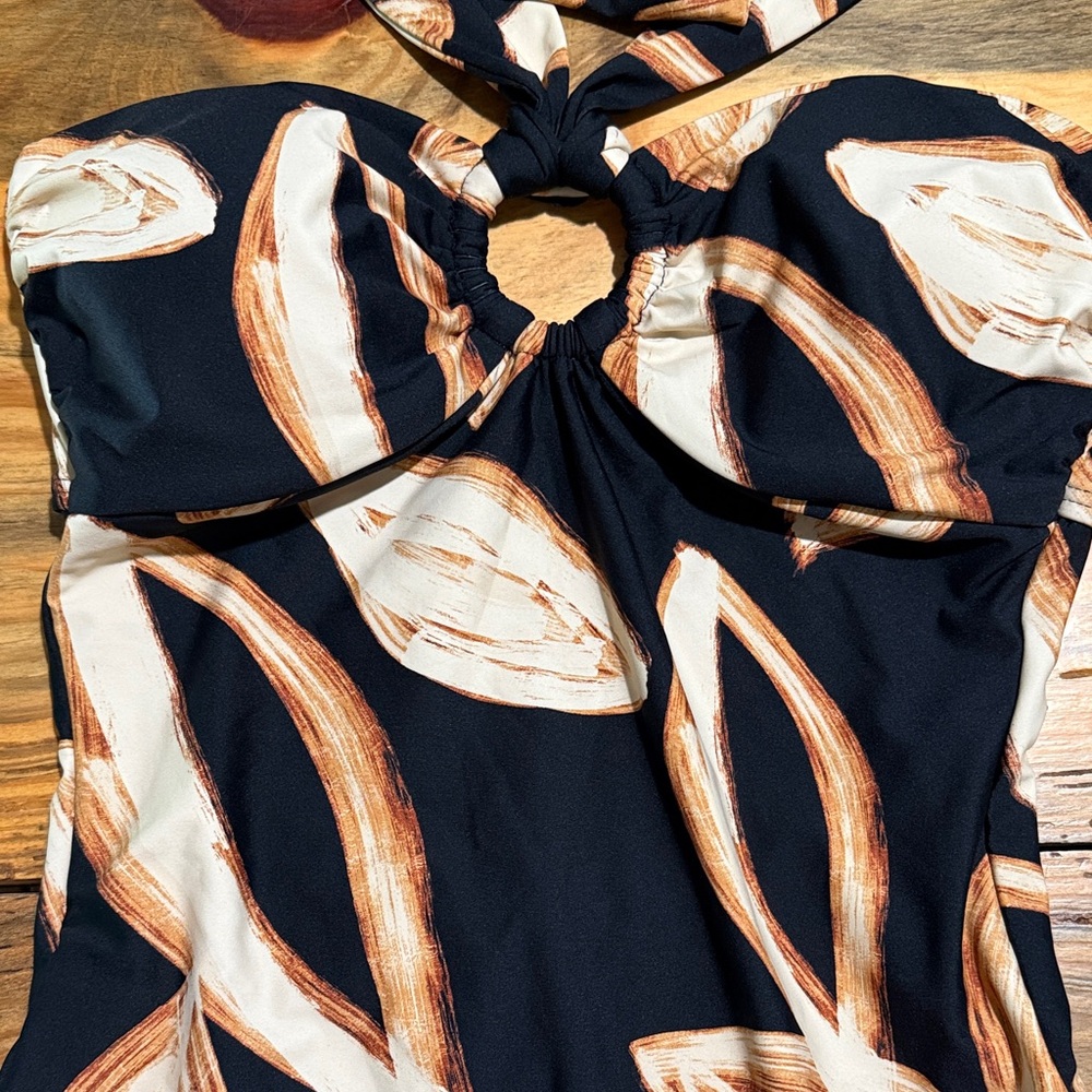 DKNY Black One-Piece Swimsuit with Cream & Brown Leaf Print, Women’s 8, NWOT - Picture 2 of 9